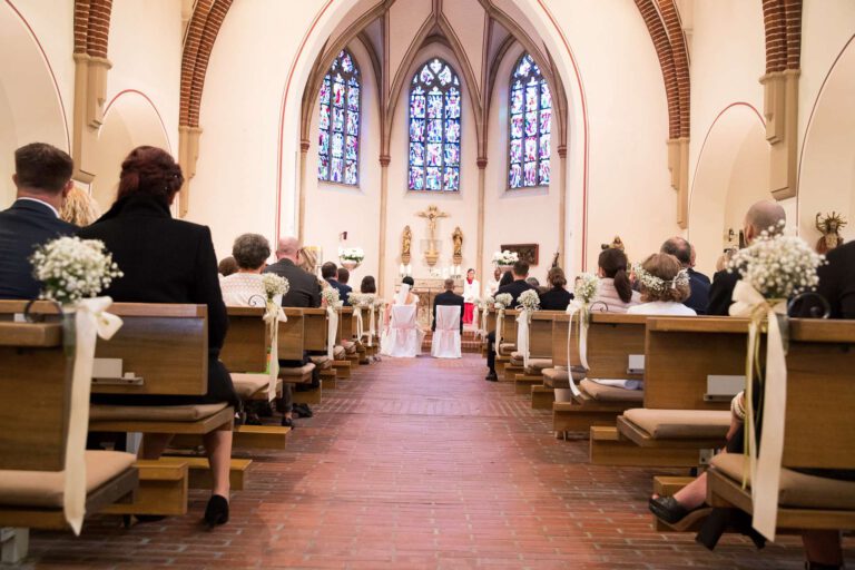 Hochzeitsfoto einer kirchlichen Trauung im Kreis Esslingen